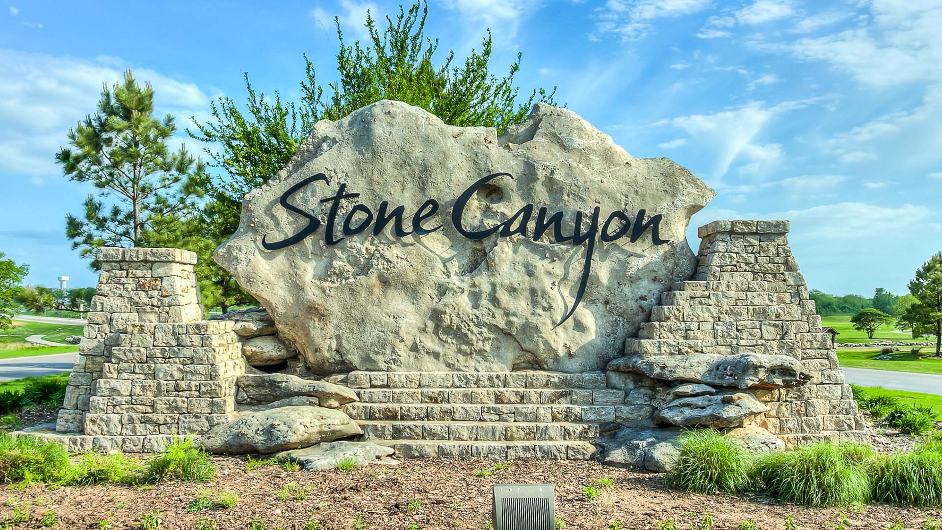 Stone-Canyon